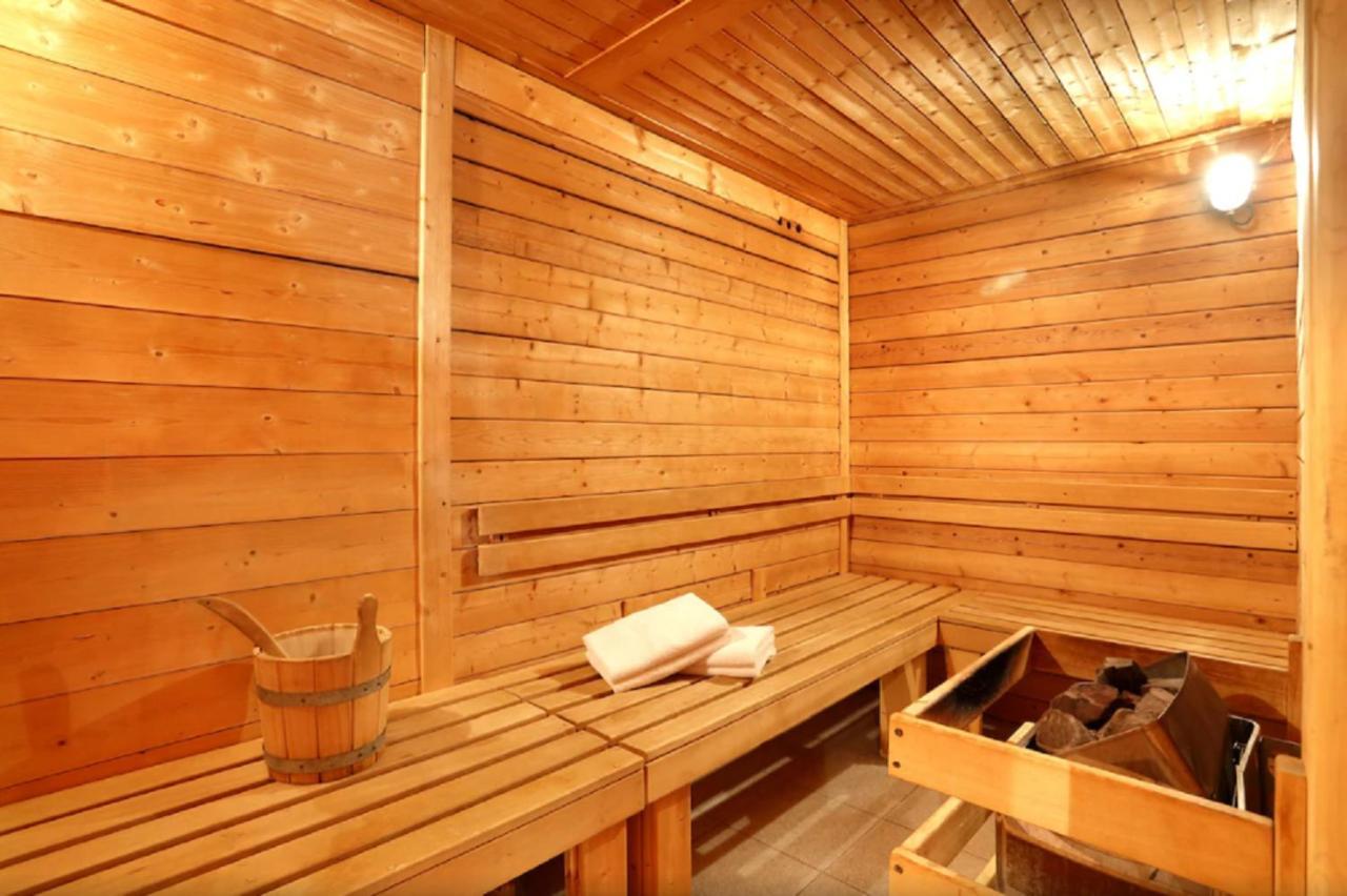 Les Roches 1500 Hotel Mieussy ภายนอก รูปภาพ