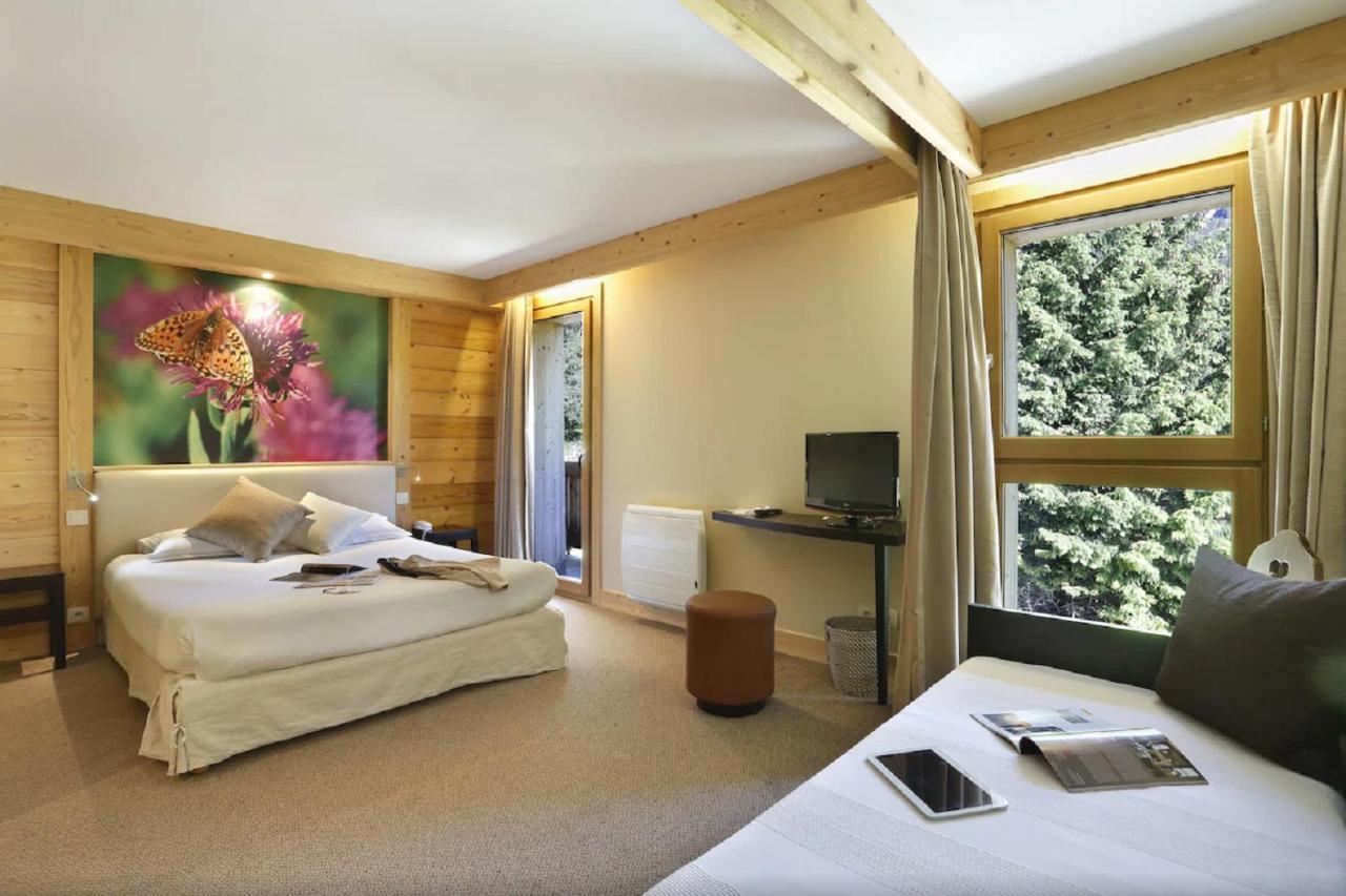 Les Roches 1500 Hotel Mieussy ภายนอก รูปภาพ